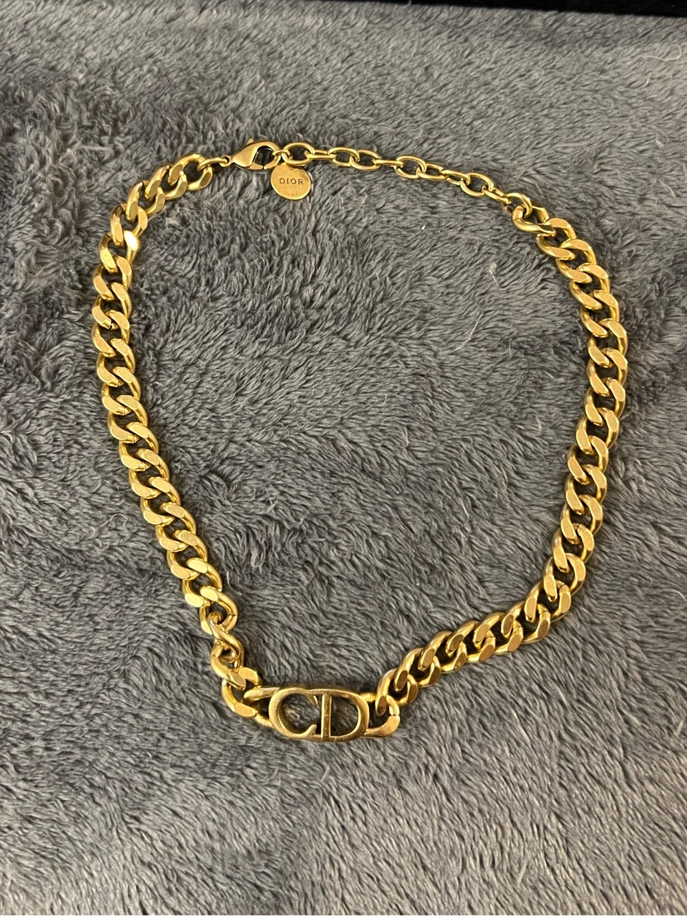 CD INSPIRED gold necklace